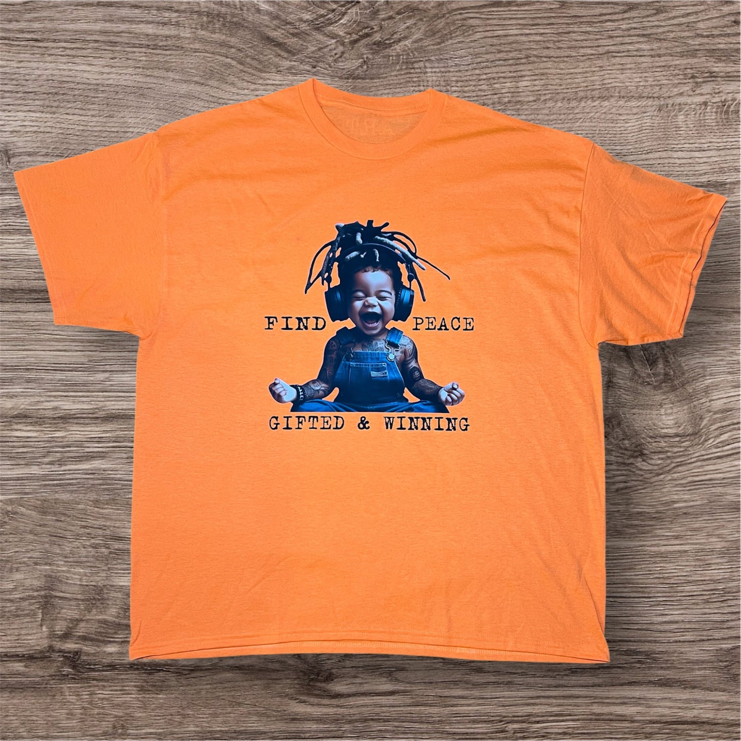 *Graphic "Find Peace" Tee*