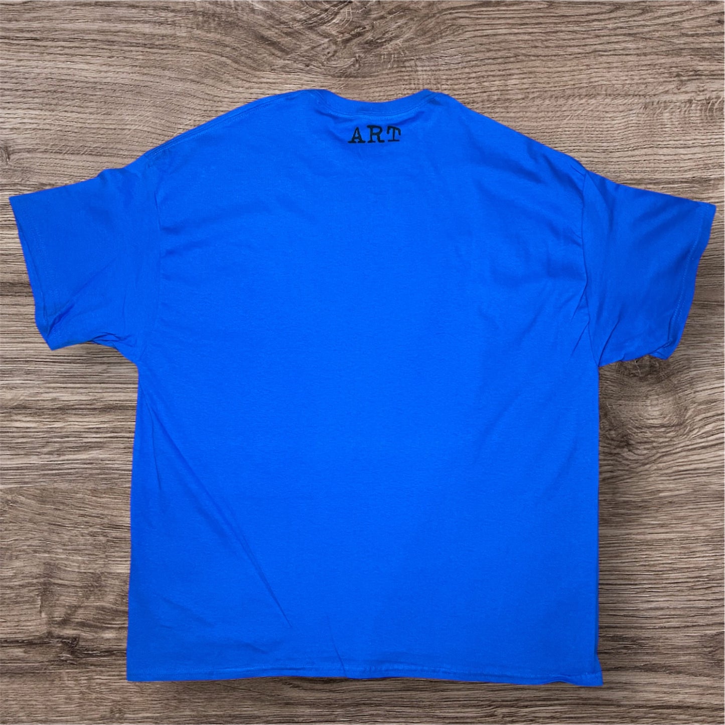 *Graphic "Find Peace" Tee*